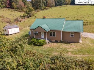 445 S Laurel Fork Rd, Laurel Springs, NC 28644