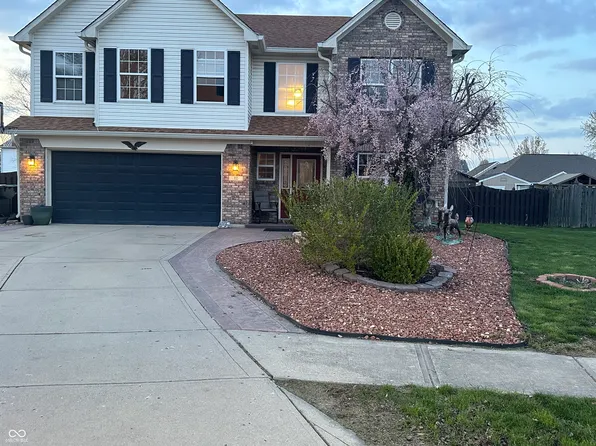 82 Pin Oak Ct, Whiteland, IN 46184