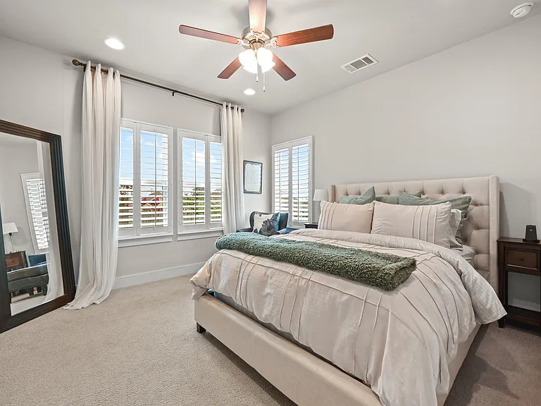 10121 Forest Grove Dr — Photo 16