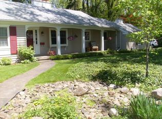 7 Holmes Pl, Fredonia, NY