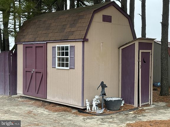 4th image of 6761 Sharptown Rd