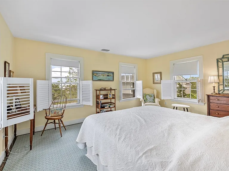 308 Ocean Ave #308 — Photo 18