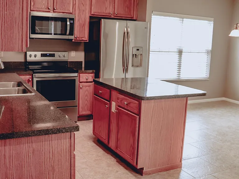 314 Weatherburn Dr — Photo 12