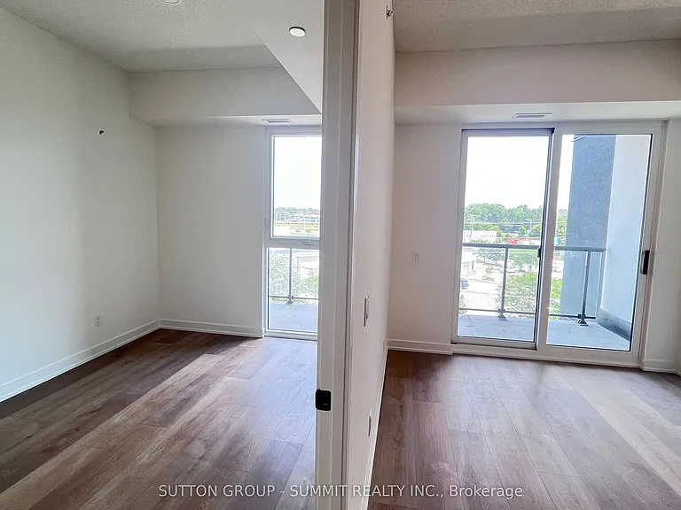 33 Erie Ave #402 — Photo 23