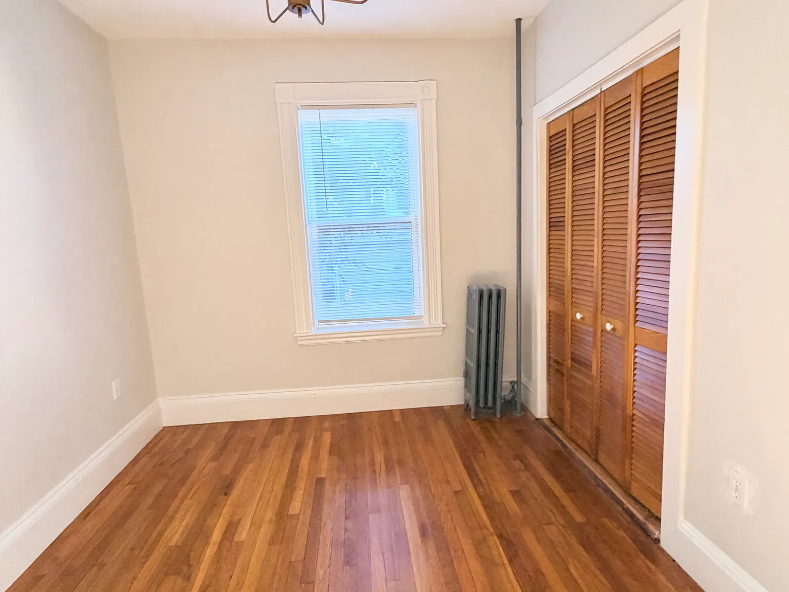 2 bed, $3,600 — Photo 4