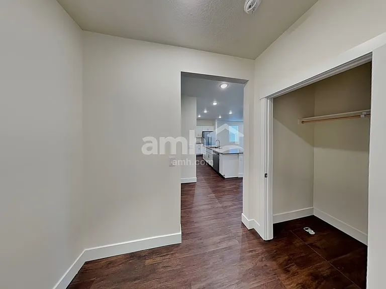 9315 W Barcelona St — Photo 7