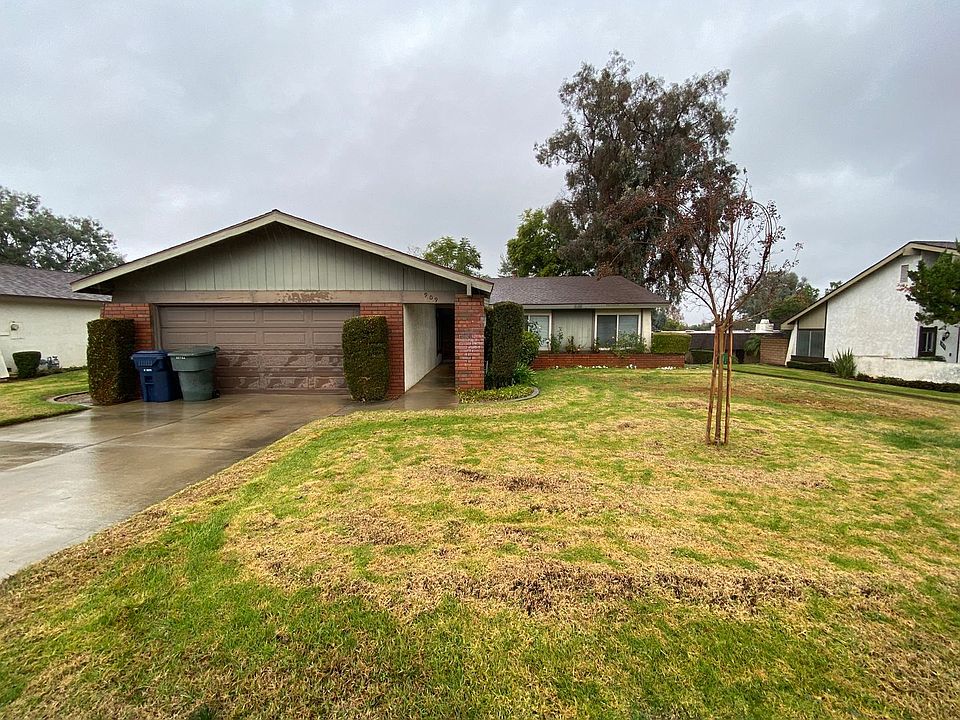 1st image of 909 E Palm Ave