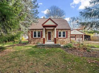 305 Adams Rd, Saginaw, MI 48609