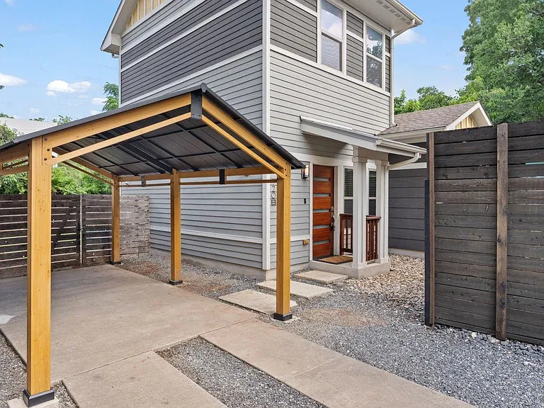 720 Pedernales St #B — Photo 30