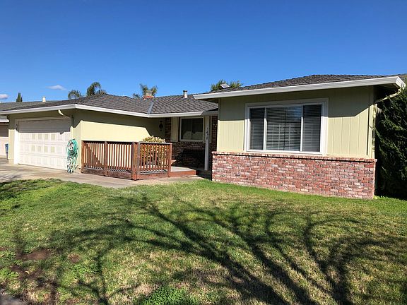 2nd image of 7470 Santa Theresa Dr