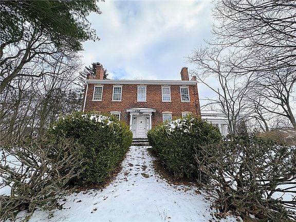 2nd image of 1365 Paul Rd