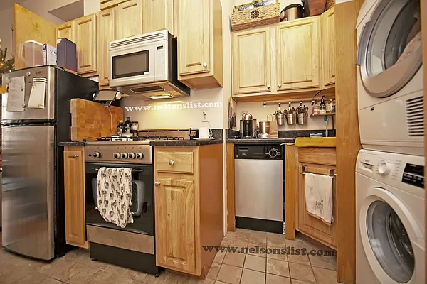 Rented by Nelson Aybar, LREB | media 2