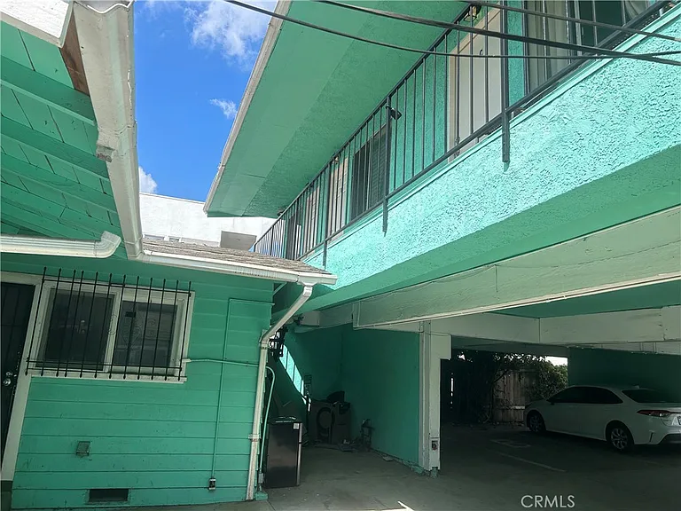 4727 Oakwood Ave — Photo 24