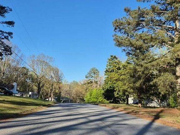 5th image of 3820 Sugar Creek Dr