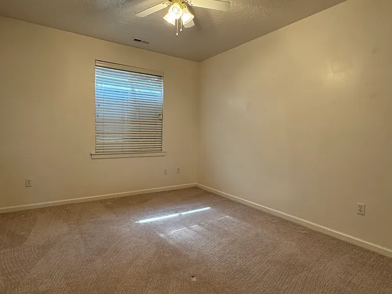 4047 W Hollandia Ln — Photo 18