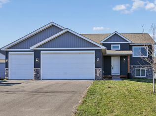 6507 Dale Cir SW, Waverly, MN 55390