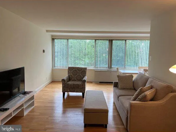 1210 N Taft St, Arlington, VA