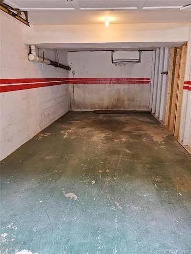 2nd image of 19 Stony Hill Rd #G-10