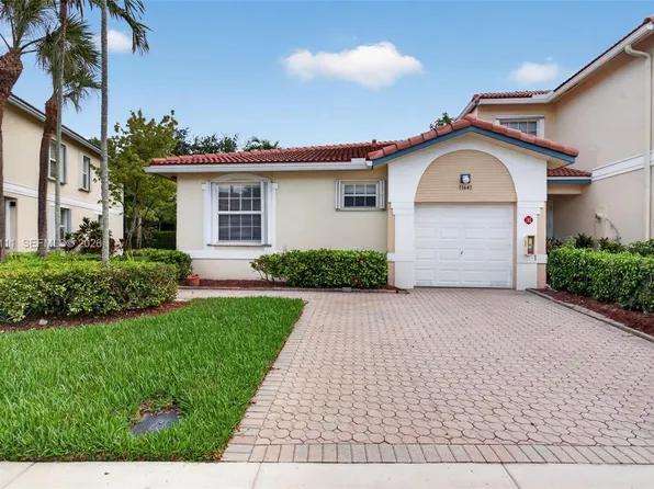 11641 NW 47th Dr, Coral Springs, FL 33076