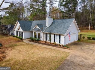 90 Jeb Stuart Dr, Newnan, GA 30265