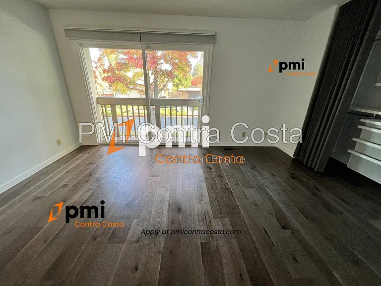 1930 Olmo Way — Photo 14