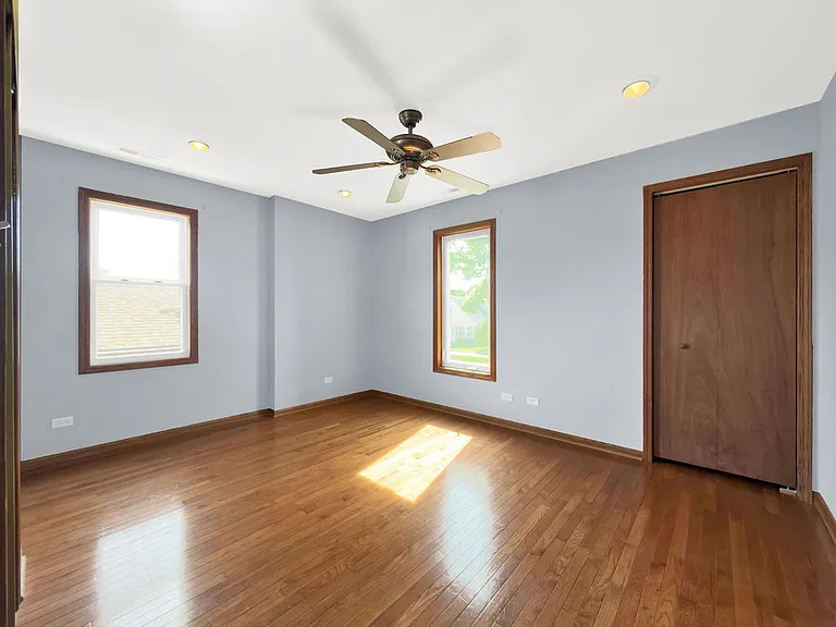 5845 S Sayre Ave — Photo 20