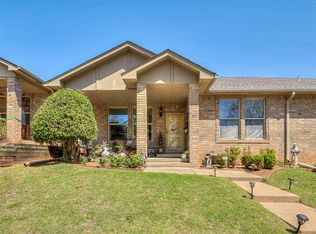 2027 Three Stars Rd, Edmond, OK 73034