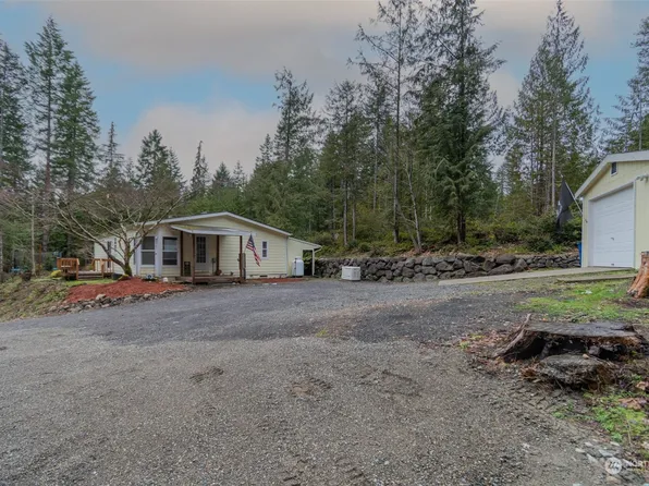 244 Percheron Lane NW, Bremerton, WA 98312