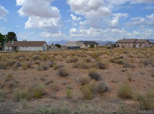 7715 E Silver Concho Ln, Kingman, AZ 86401