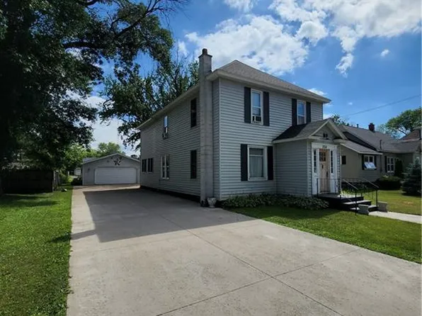 204 West Main Street, Cameron, WI 54822