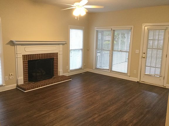 5th image of 4186 Bristol Pl NW