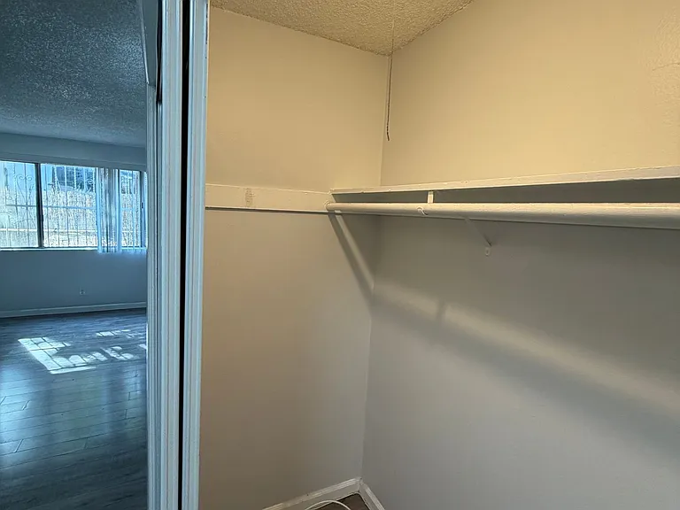 2515 Ocean View Ave #109 — Photo 8