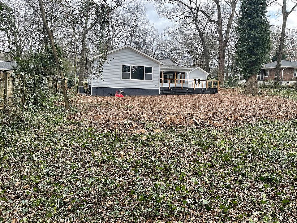 2nd image of 1319 Rupert Rd