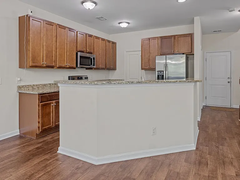 8988 Cat Tail Pond Rd — Photo 11