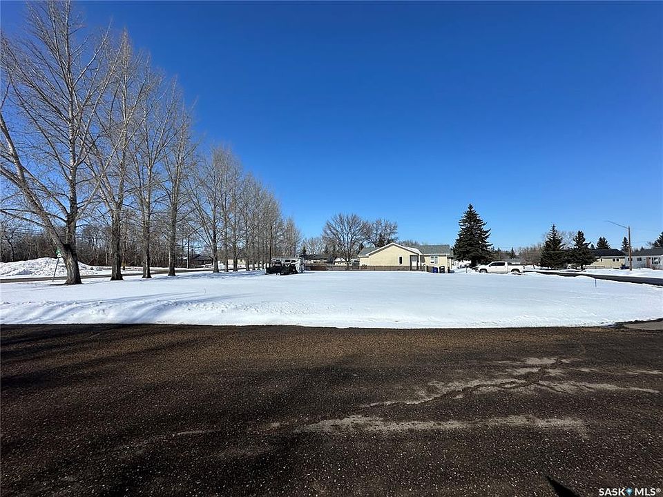 2nd image of 1705 1st AVENUE