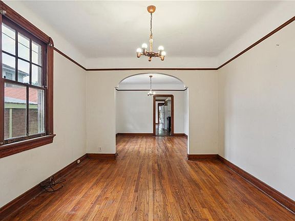 4th image of 4423 Saint Ann St