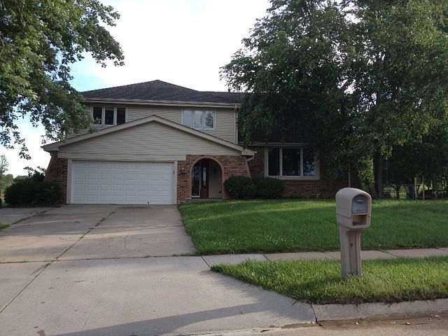 1st image of 12826 Shirley St