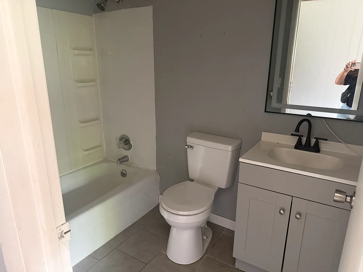 2 bed, $1,000 — Photo 3