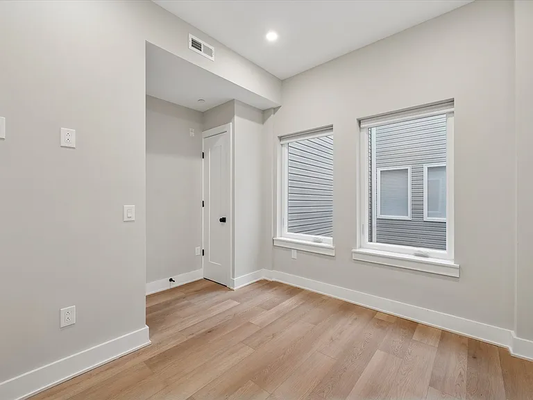 1626 Ridge Ave #Z17 — Photo 4