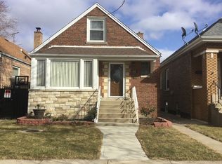 6449 S Komensky Ave, Chicago, IL 60629