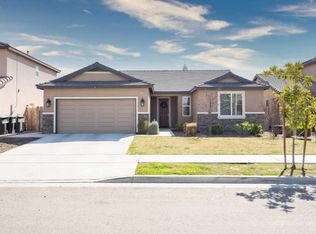 2948 S Sheridan Ct, Visalia, CA 93292
