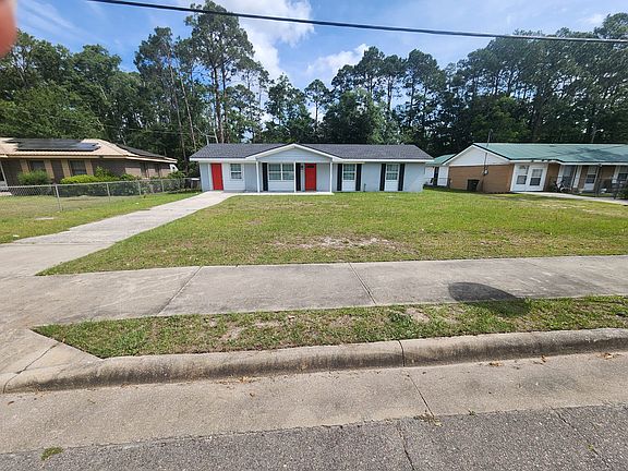 2nd image of 535 Azalea St