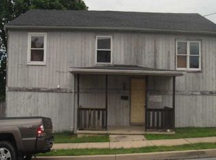 220 N 3rd St, Wrightsville, PA 17368