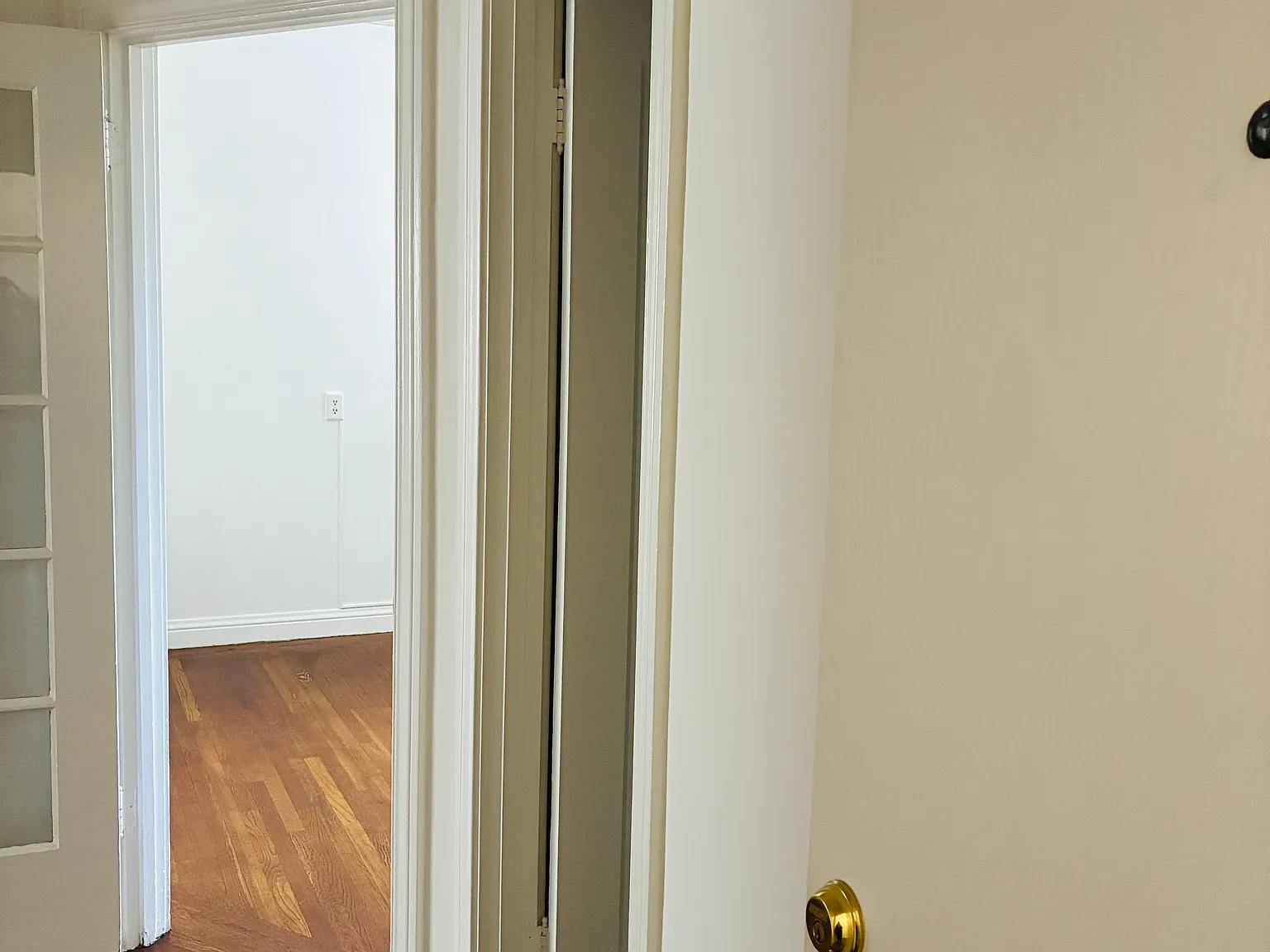 Studio, 475 sqft, $4,095 — Photo 4