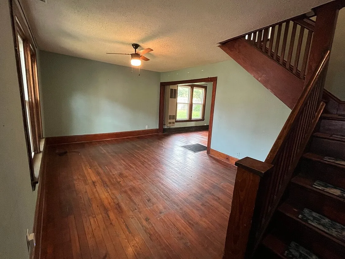 2 bed, 800 sqft, $1,500 — Photo 3