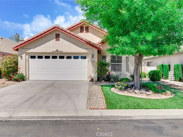 11241 Pleasant Hills Dr, Apple Valley, CA 92308