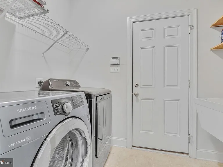 24340 Broad Creek Dr — Photo 26