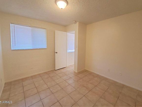 2nd image of 1519 W DESERT COVE Avenue