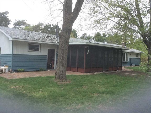 2nd image of 140 Woodland Dr