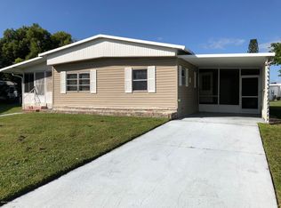 1061 Vista Ct NE, Palm Bay, FL 32907